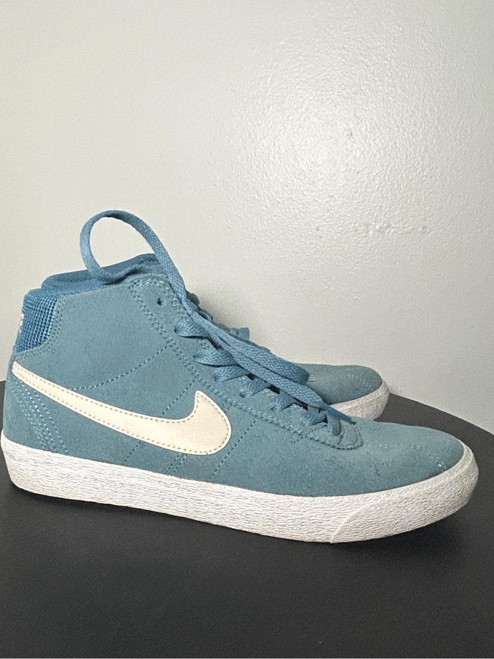 Nike SB Bruin High Women's Skate Shoes Noise Aqua Blue Suede Womens 8.5